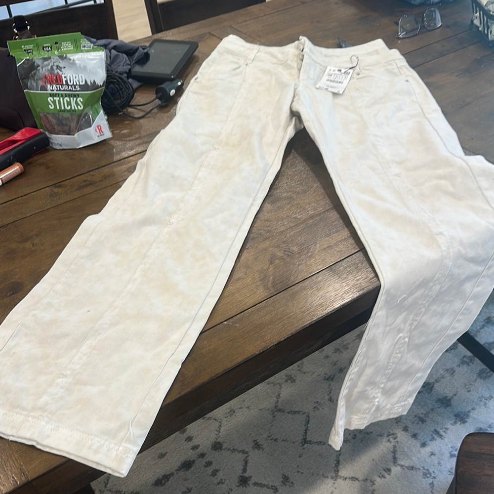 Bershka Off-White Denim Jeans